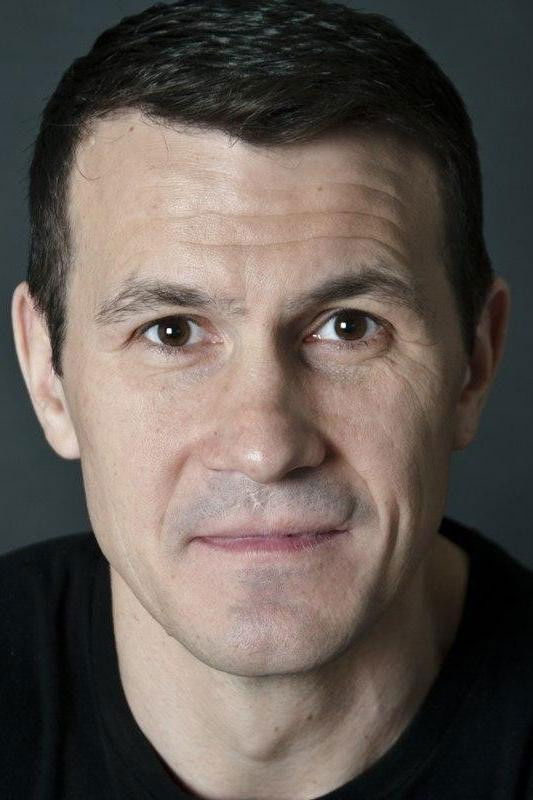 Igor Litovkin backdrop