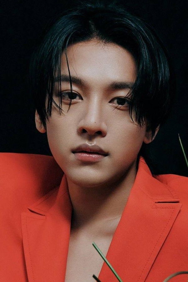 Han Seung-yun backdrop