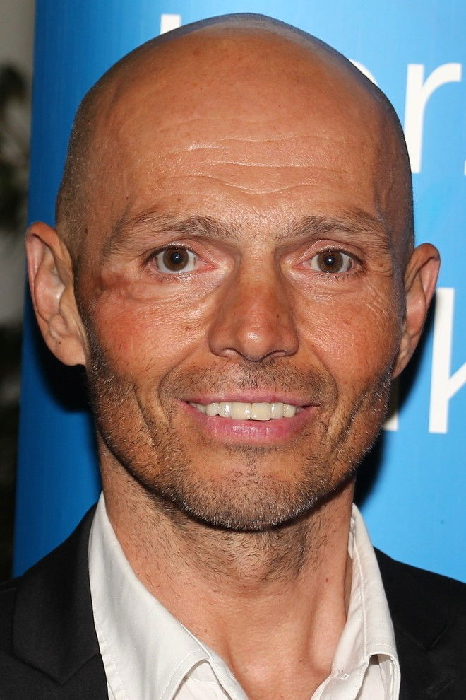 Gerhard Gulewicz backdrop