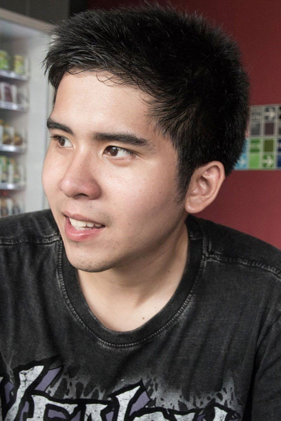 Tanatorn Tanalekaphat backdrop