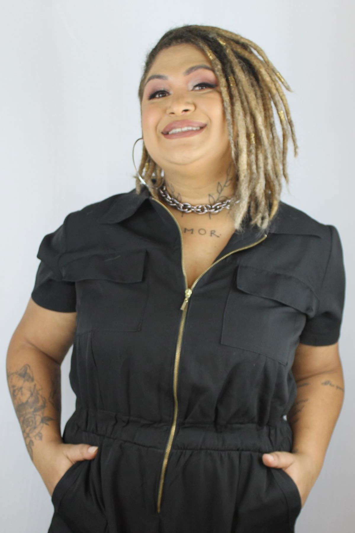 Niny Magalhães backdrop