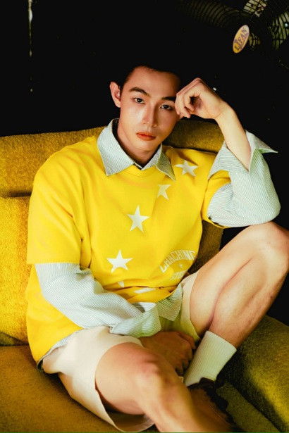 Vo Dang Duy Luan backdrop