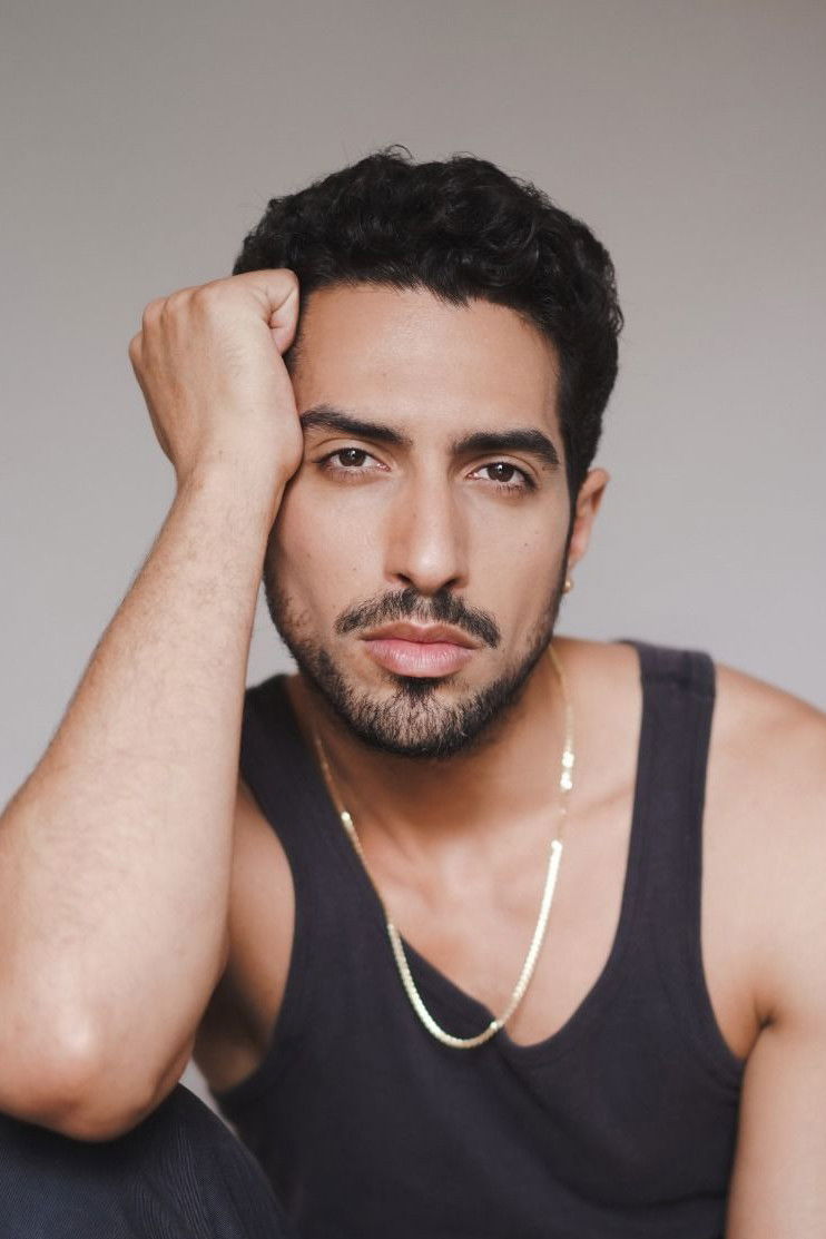 Har'el Lissman backdrop