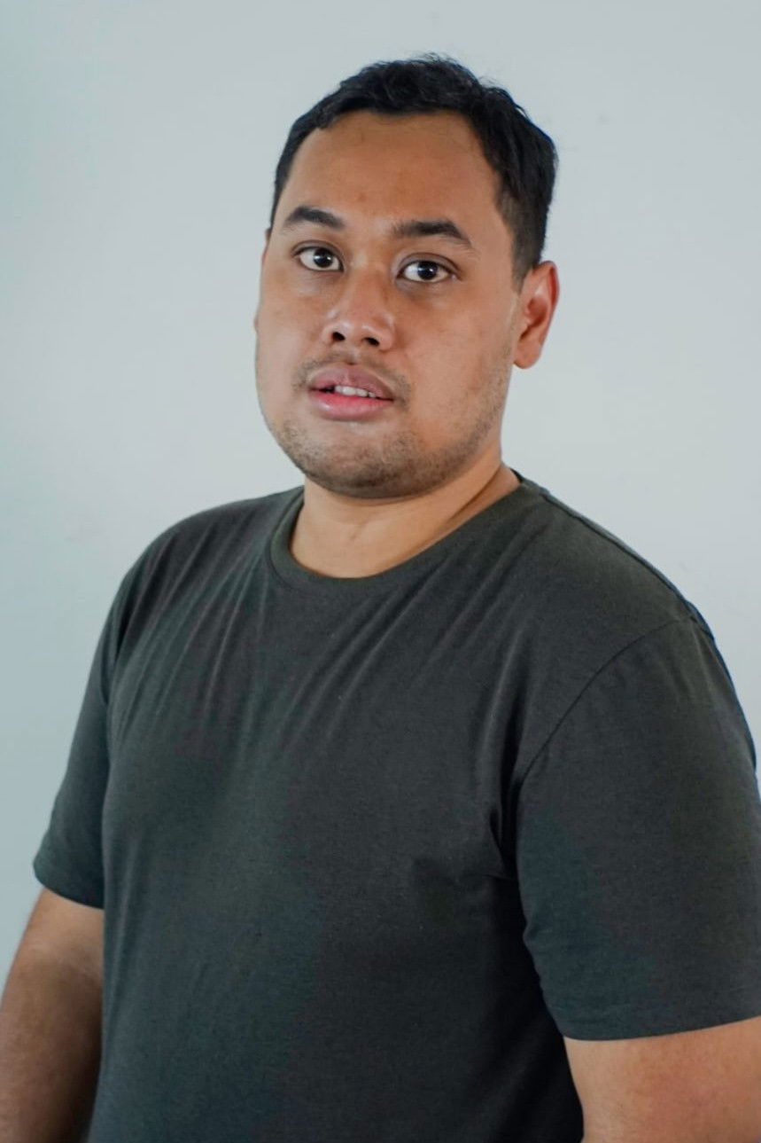 Hizrian Maladzan backdrop