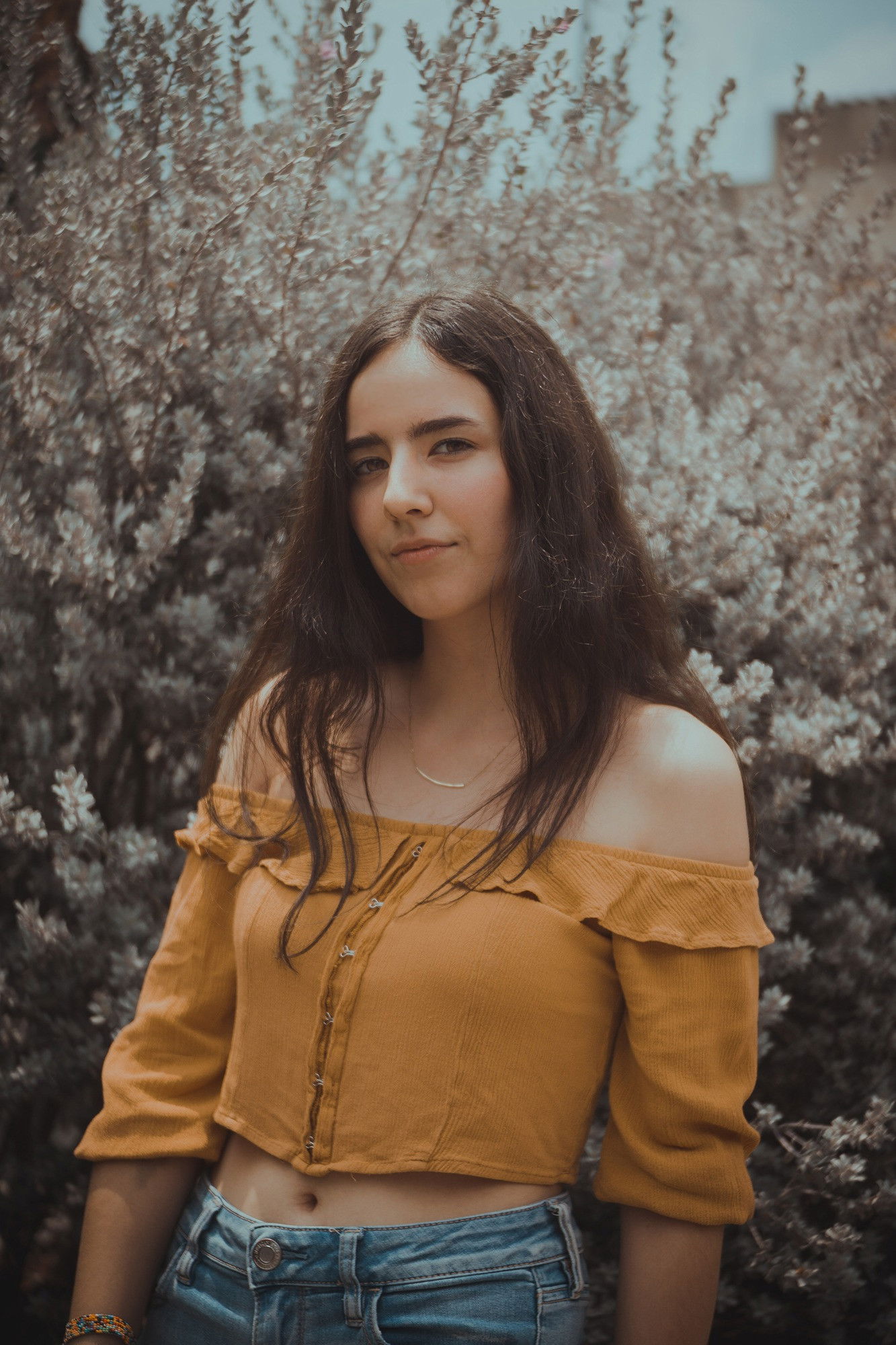 Denisse Aguilar backdrop