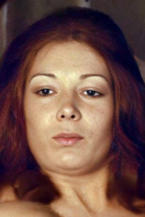 Linda Broan backdrop