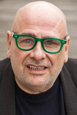 Gerhard Haase-Hindenberg backdrop