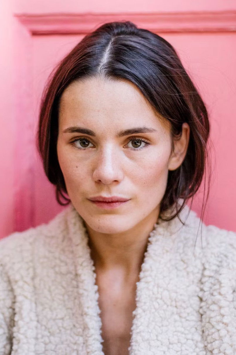 Leonie Euler backdrop