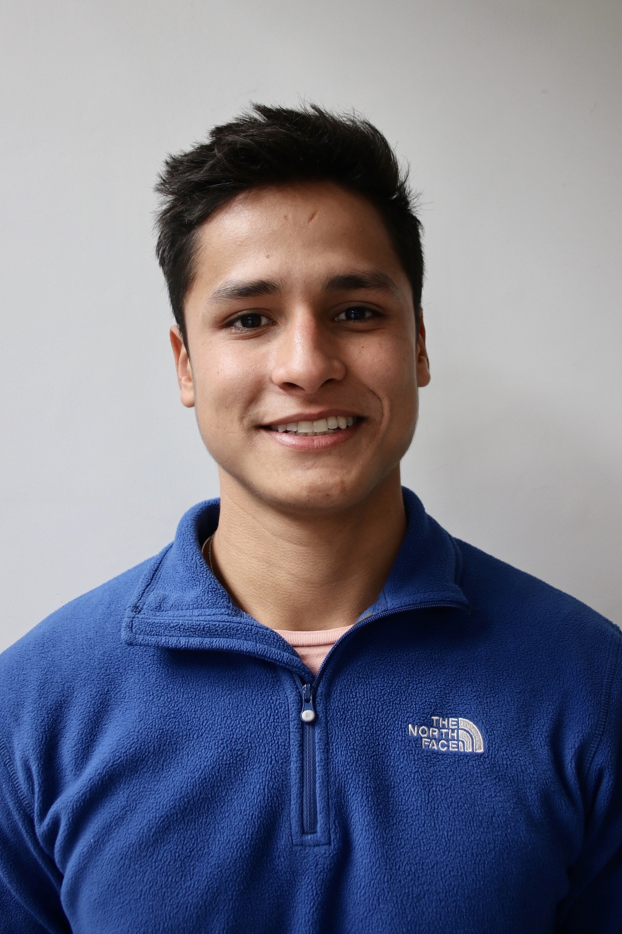 Marvin Vivas backdrop