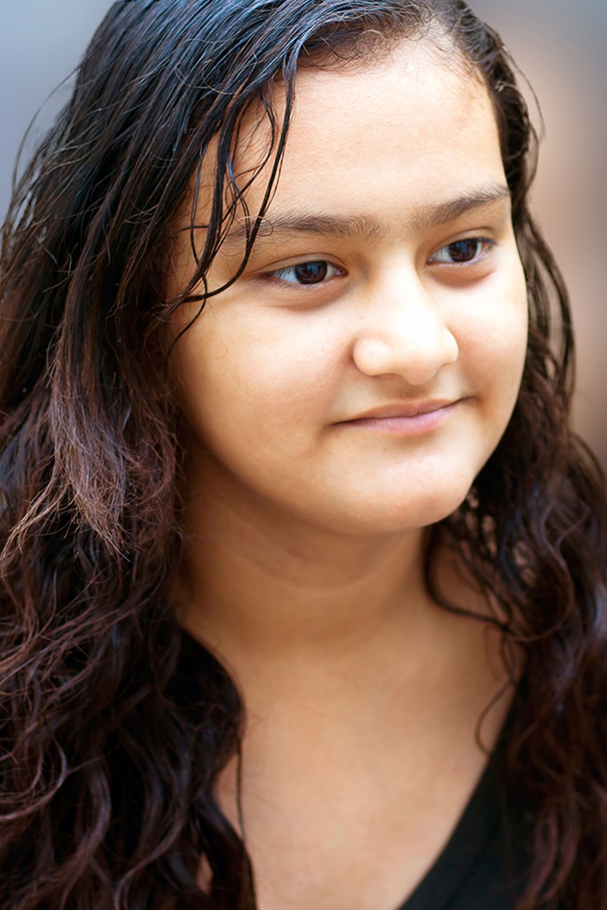 Mirza Rakshanda Khan backdrop