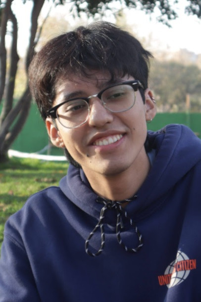 Miguel Orellana backdrop