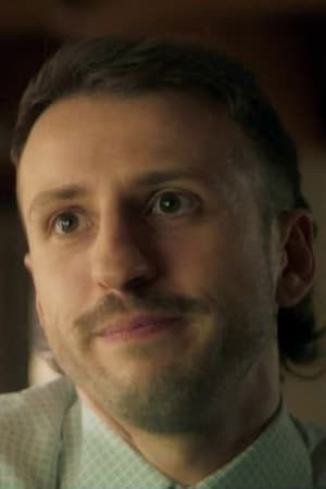 Maxence Lapérouse backdrop