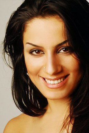 Nawar Youssef backdrop