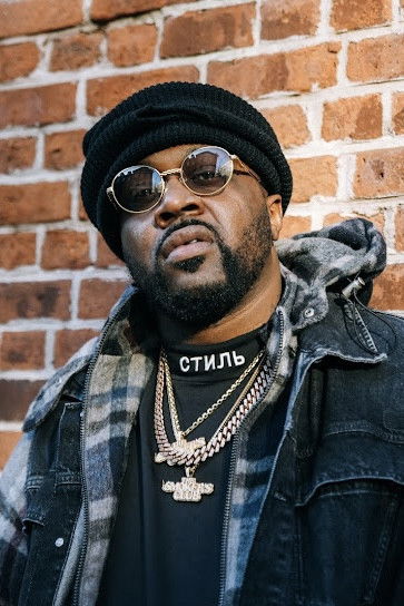 Sean Joseph Pompey backdrop