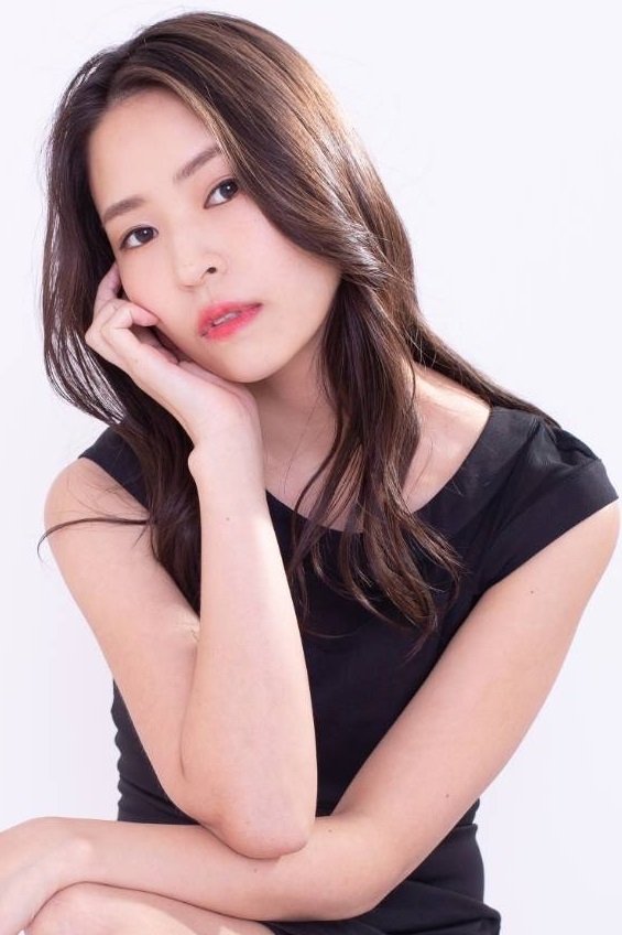 Natsumi Tadano backdrop