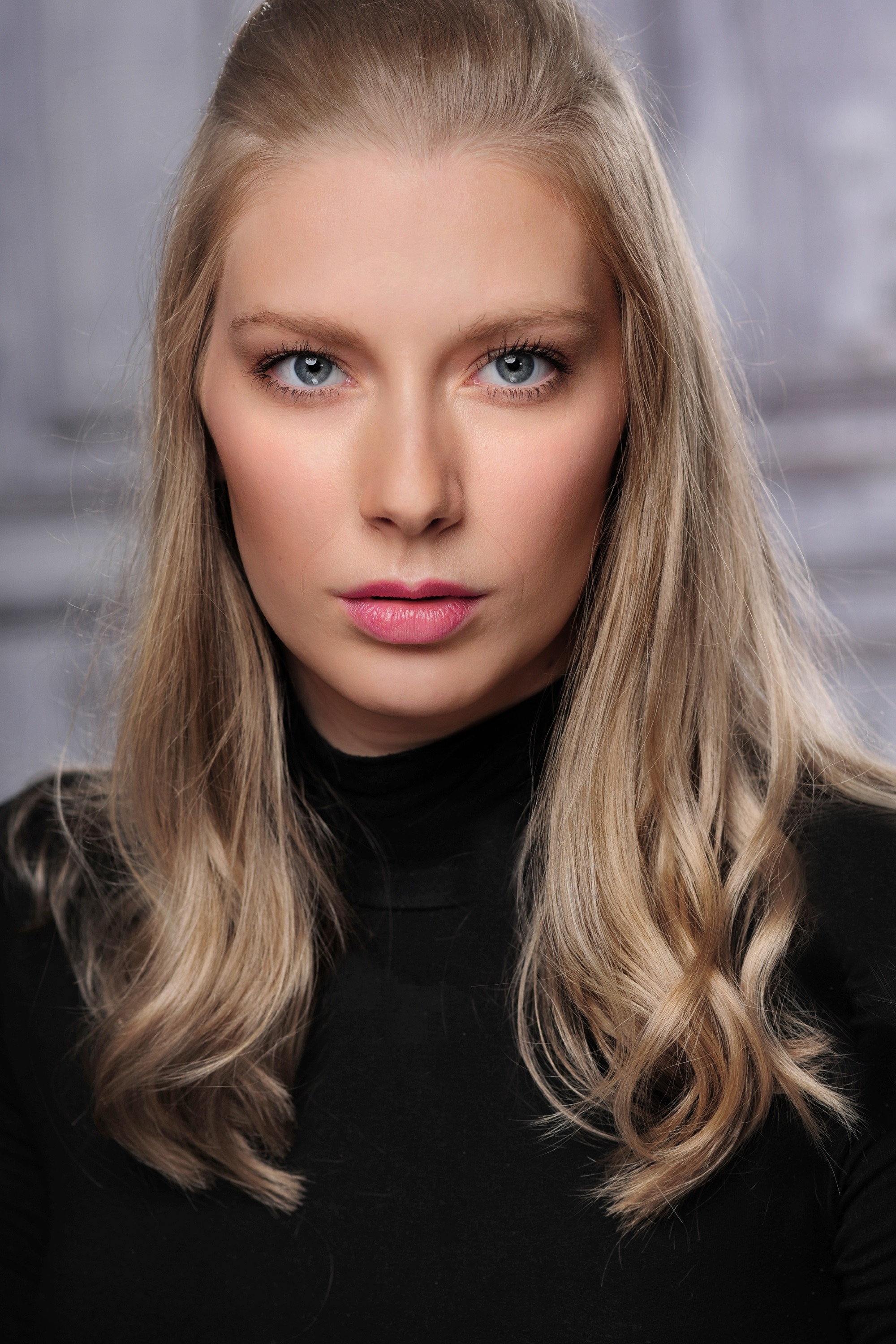 Kourtney Ryann backdrop