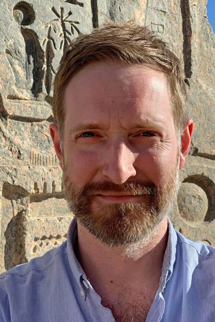 Chris Nounton backdrop