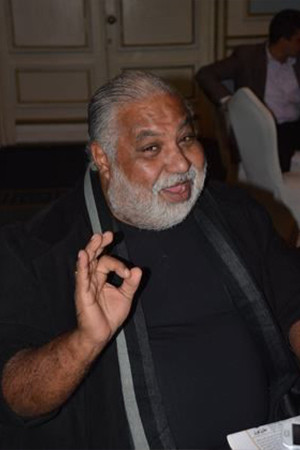 Hosny Abaza backdrop