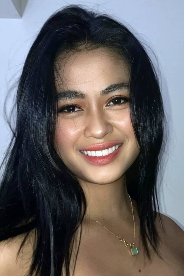 Armina Alegre backdrop