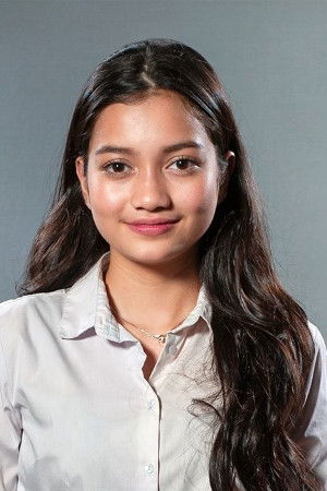 Nadia Bulan Sofya backdrop