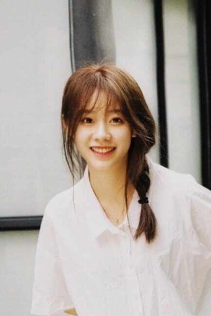 Liang Wen Hui backdrop