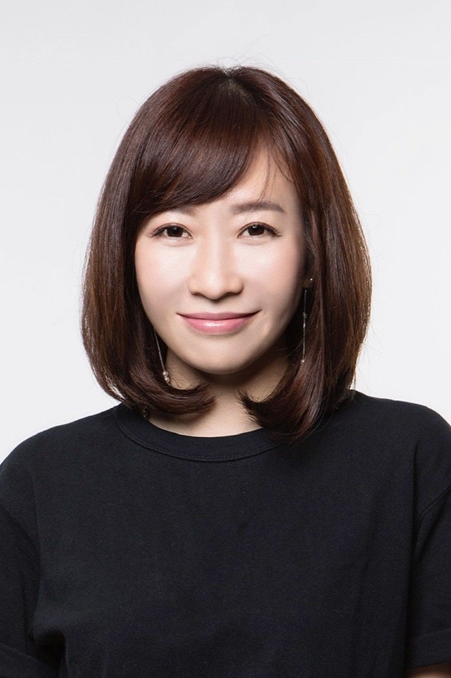 Xiaolei Wei backdrop