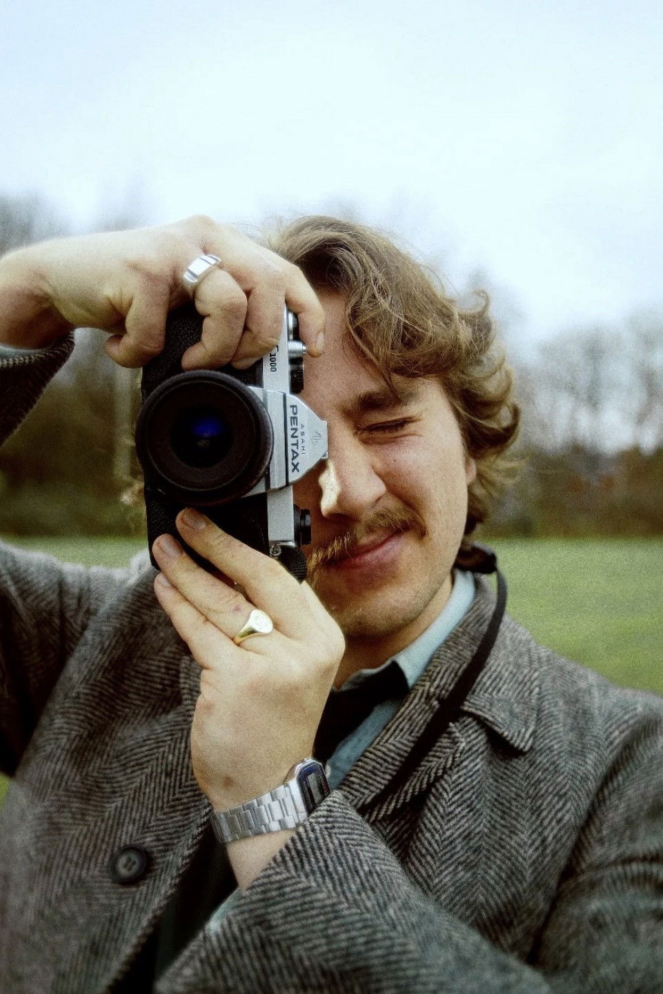 Hervey Bracken backdrop