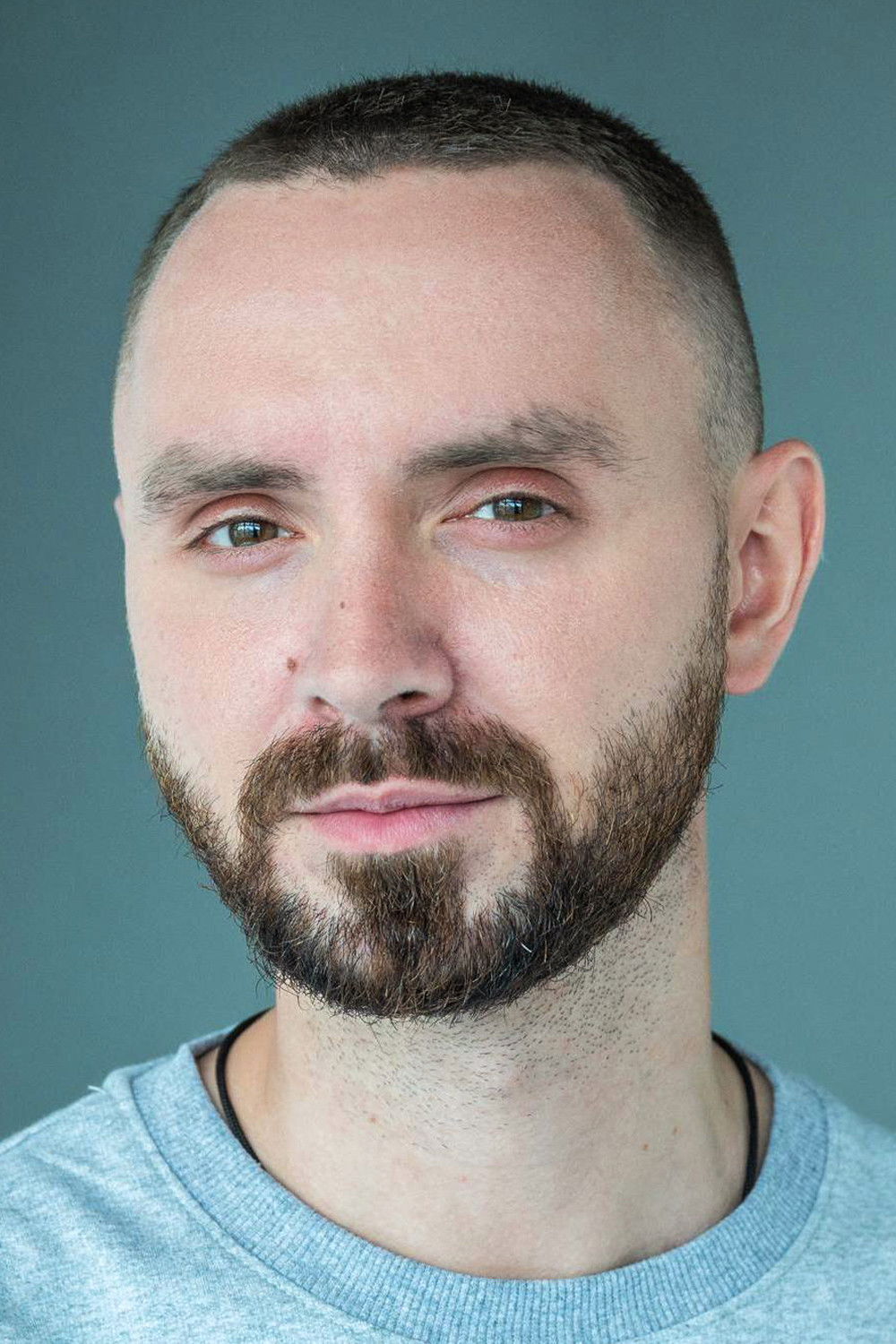 Mikhail Sazhin backdrop