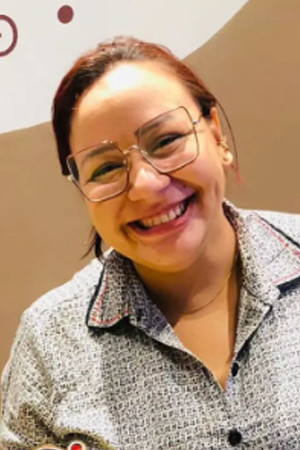 Sara Castro backdrop