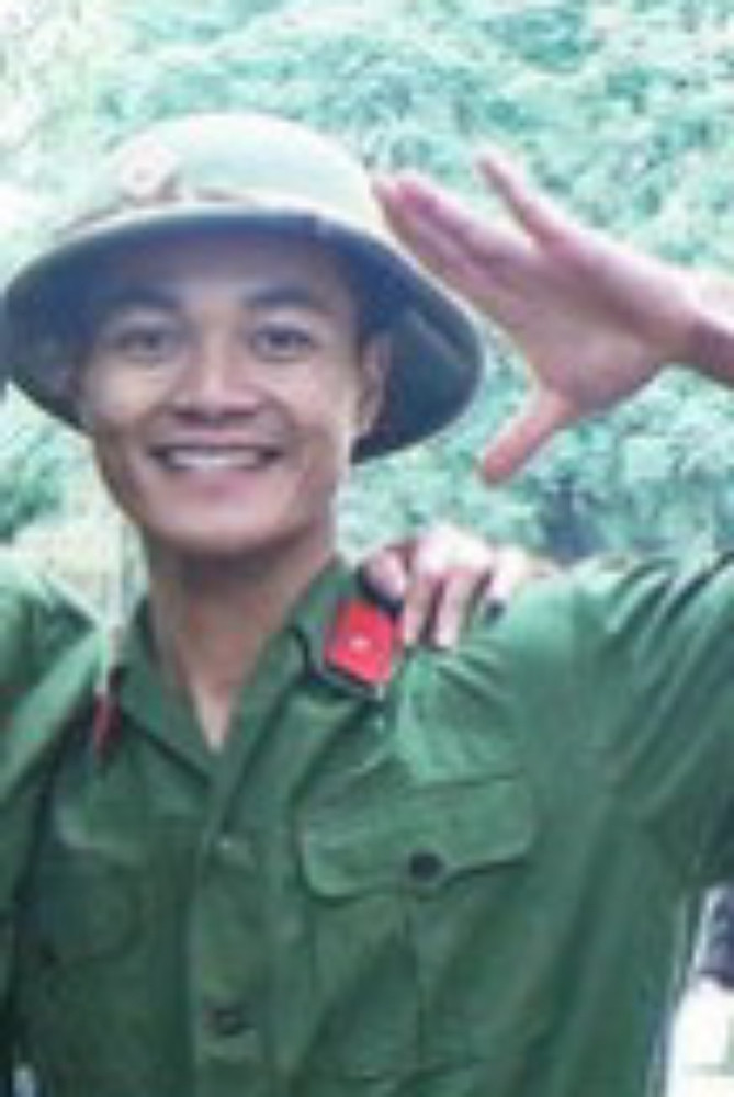 Lê Văn Thơm backdrop