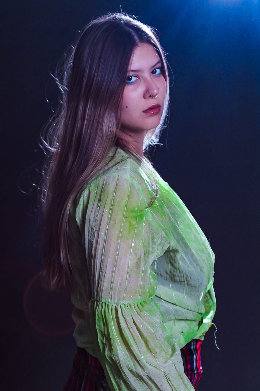 Olívia Sobral backdrop