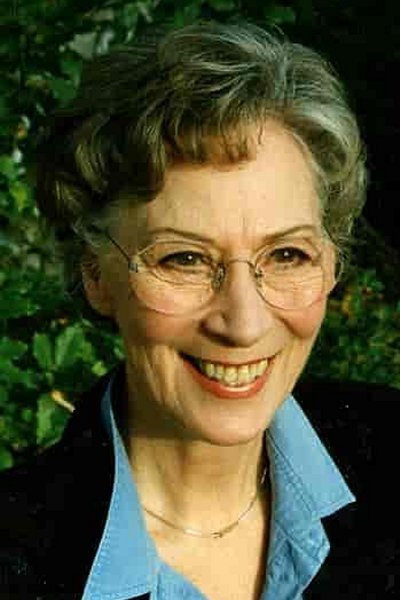 Lily Weiding backdrop