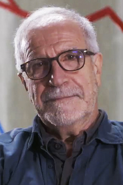 Javier Aguirresarobe backdrop