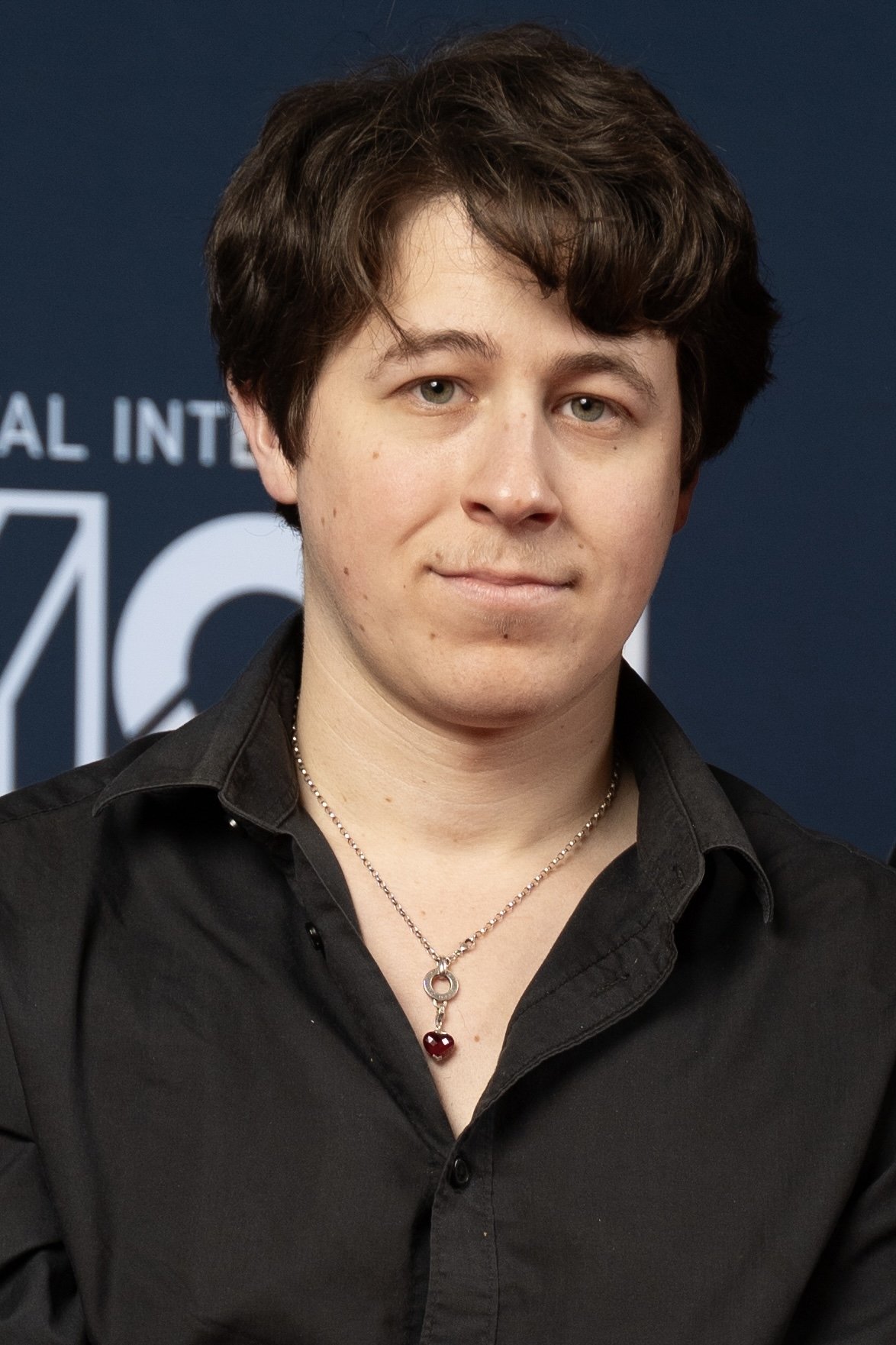 Adrien Caulier backdrop