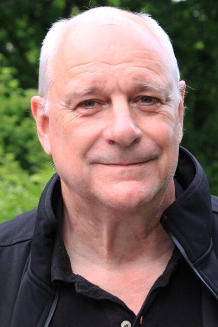 Tomas Bolme backdrop