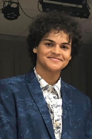 Ayan Alwahti backdrop