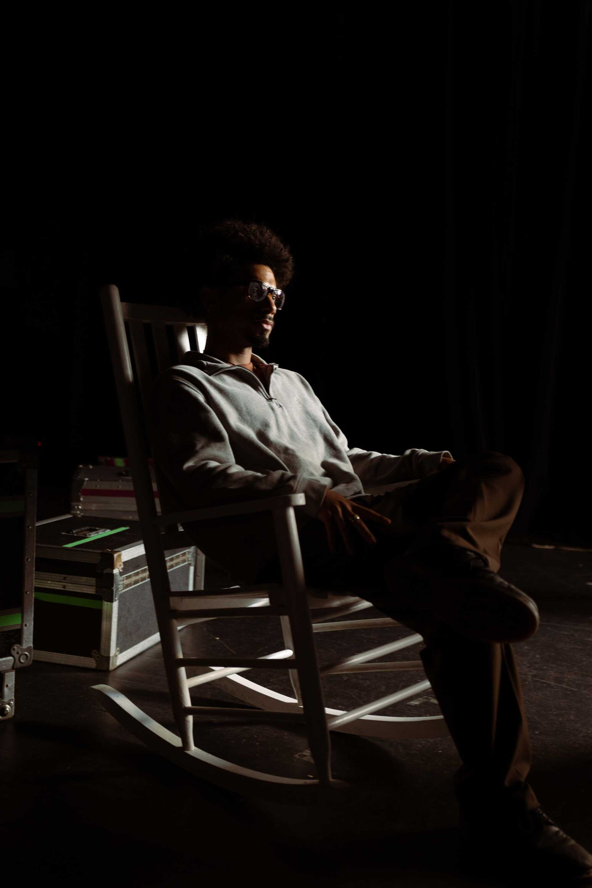 Sebastian Brito backdrop