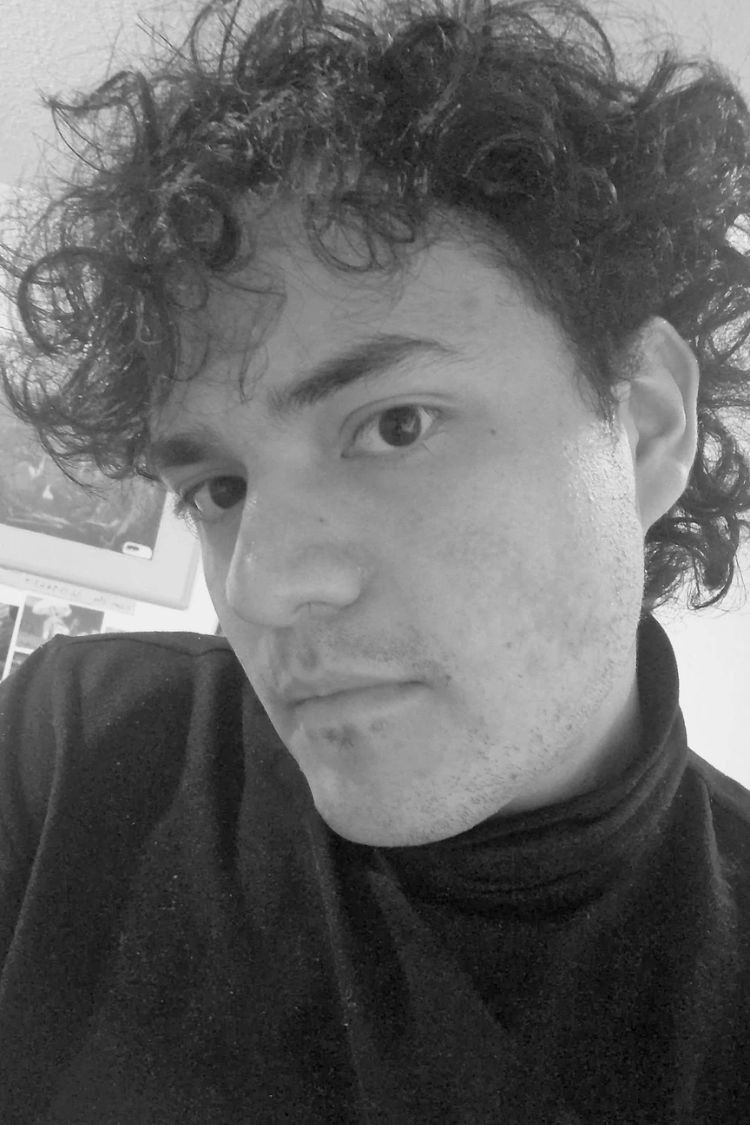 Esteban Zamarrón backdrop