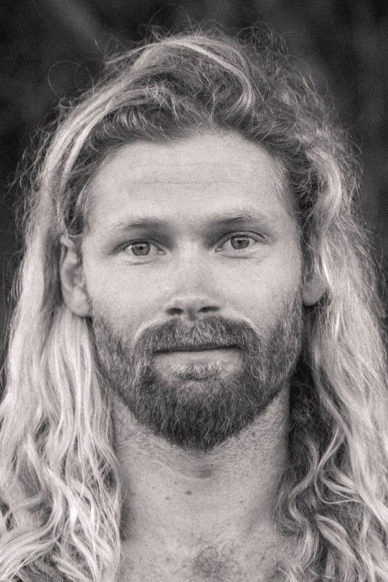 Matty Hannon backdrop