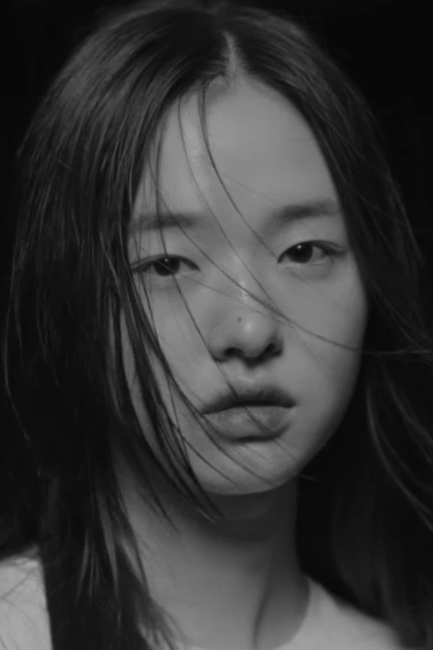 Park Ji won backdrop