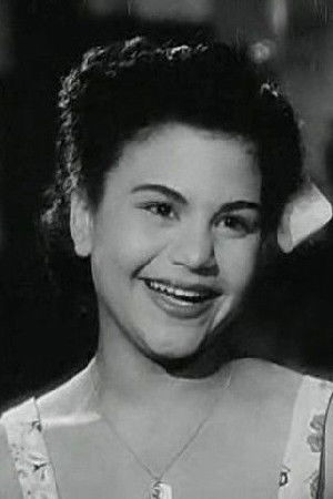 نوال بغدادي backdrop