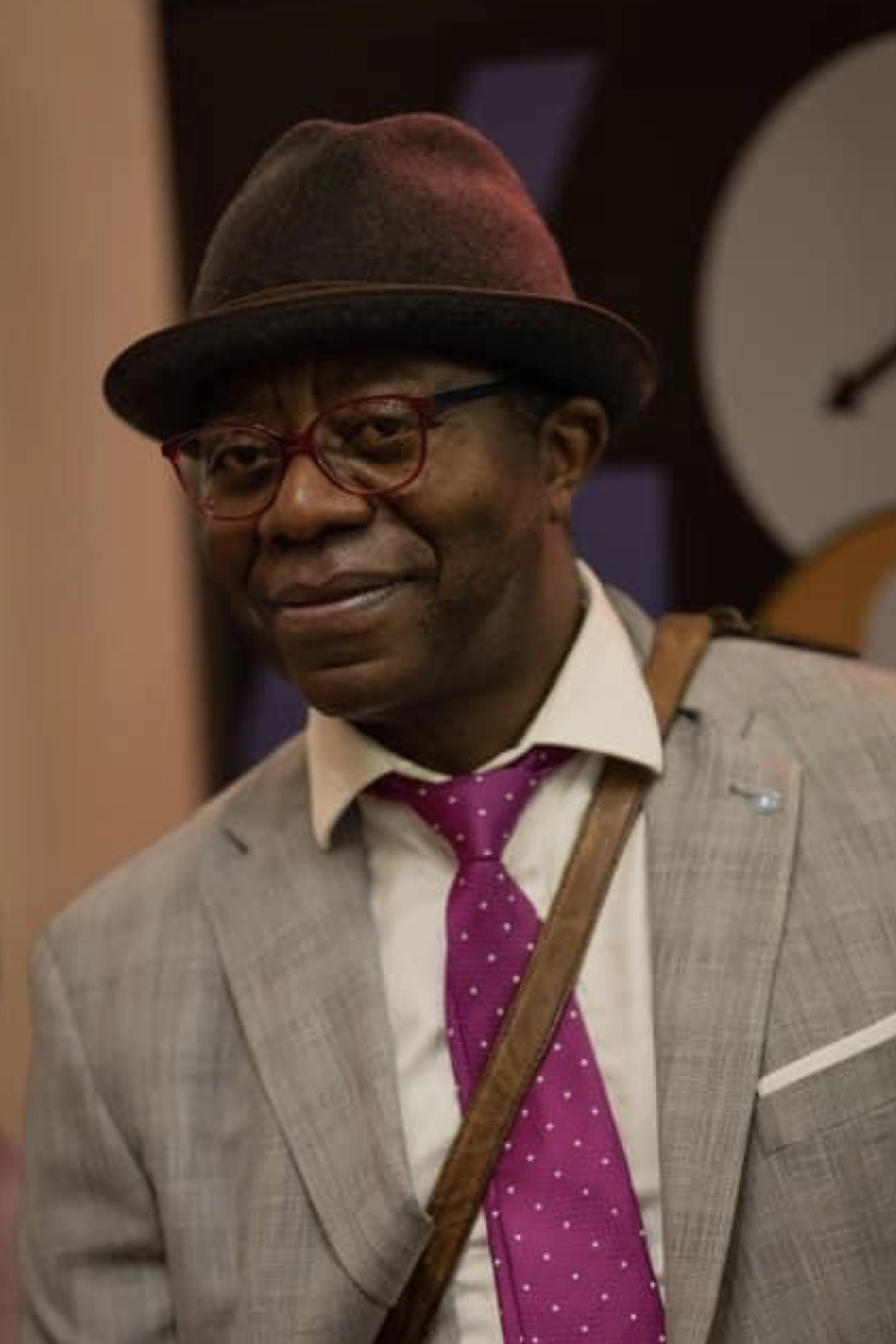 Joaquim Gloria backdrop