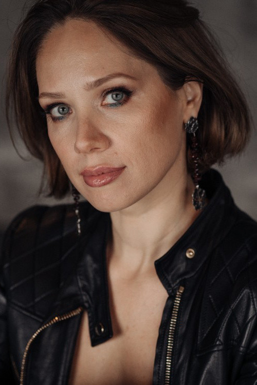 Nadezda Motina backdrop