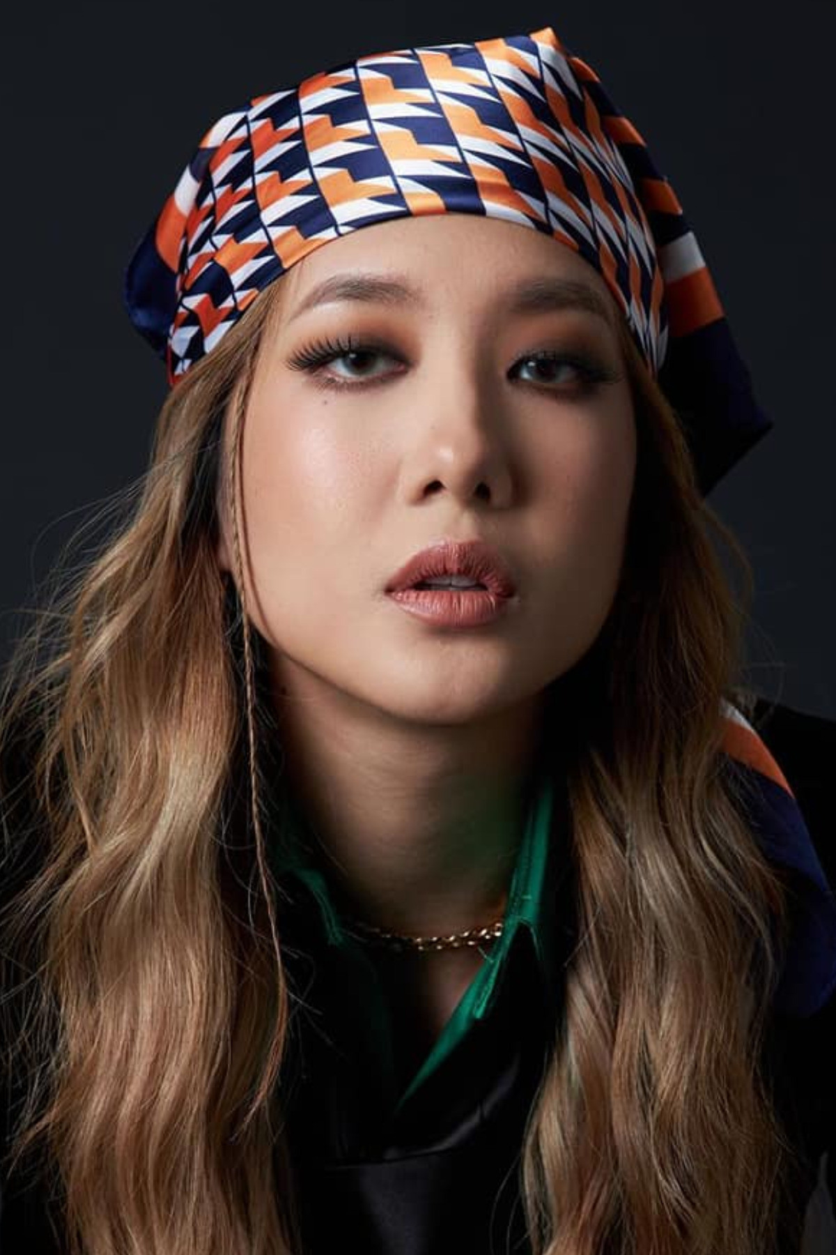 Jorin Khumpiraphan backdrop