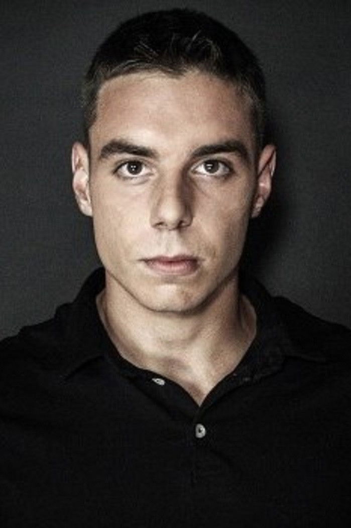 Bogdan Buhalov backdrop