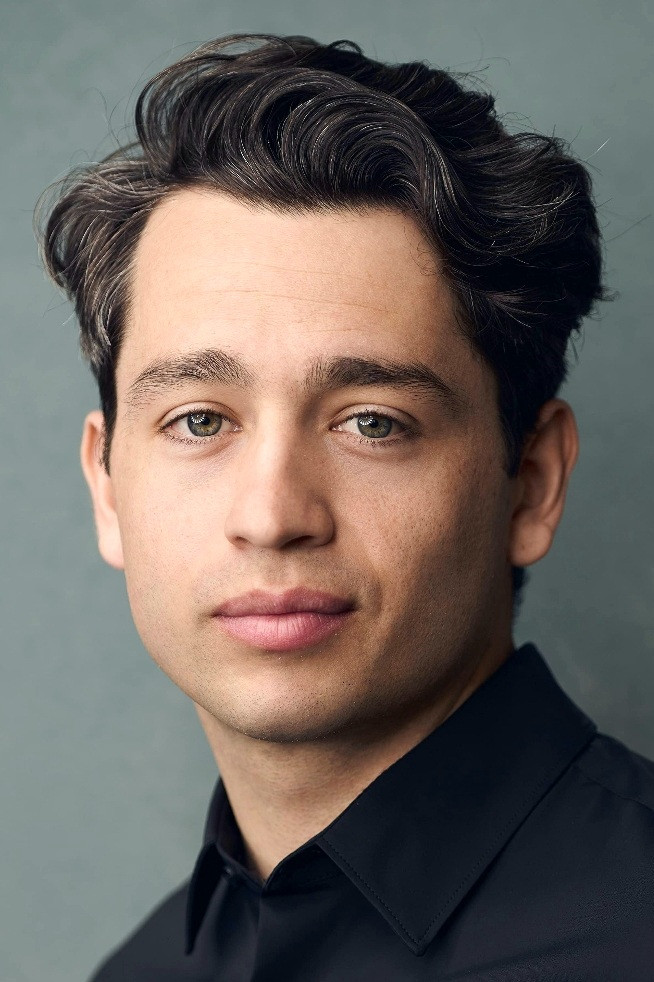 Tanner Pierce backdrop