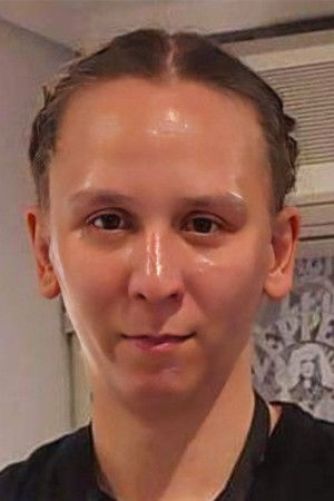 Claudia Ferenczi backdrop