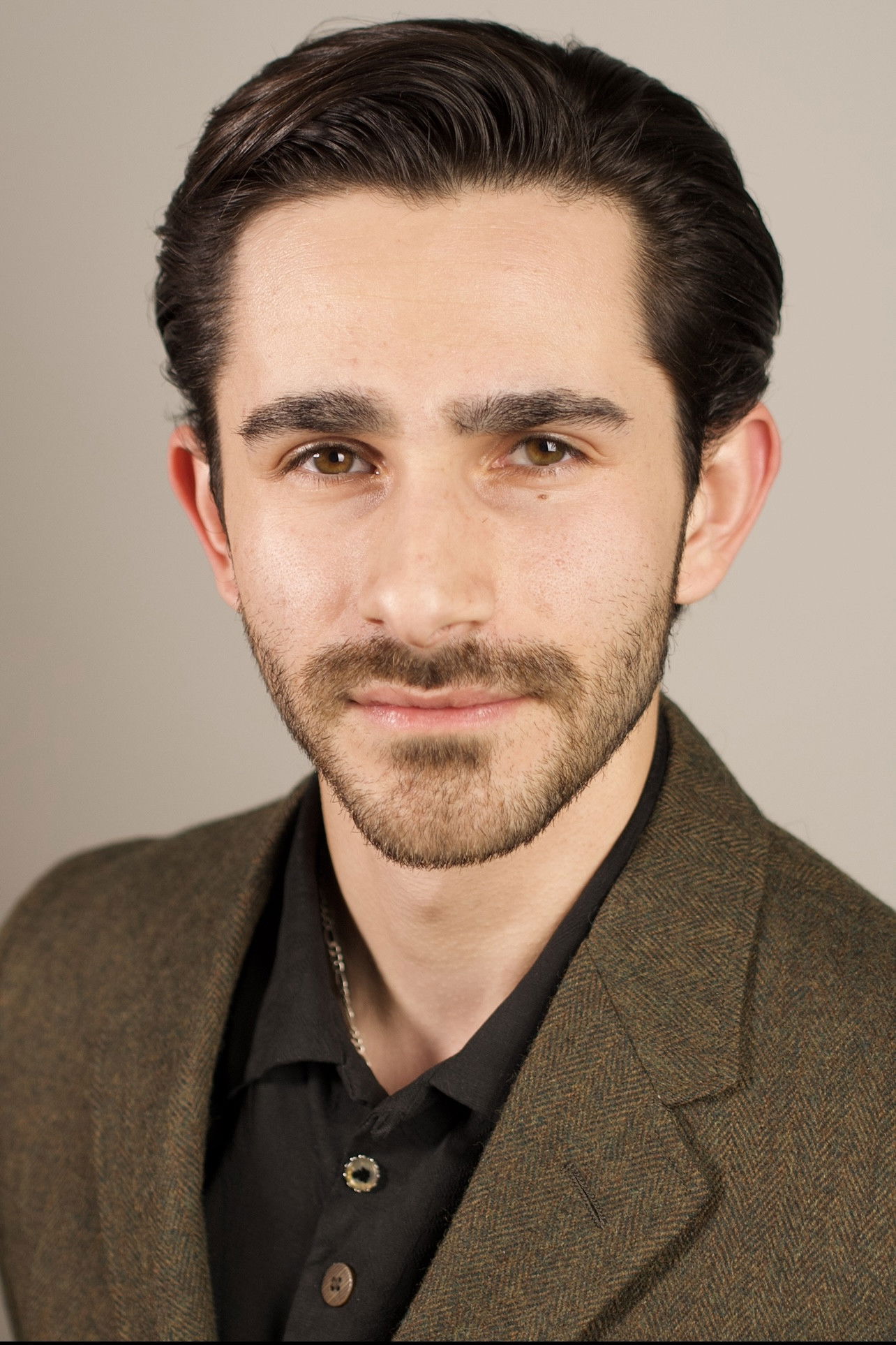 Mike Anthony backdrop