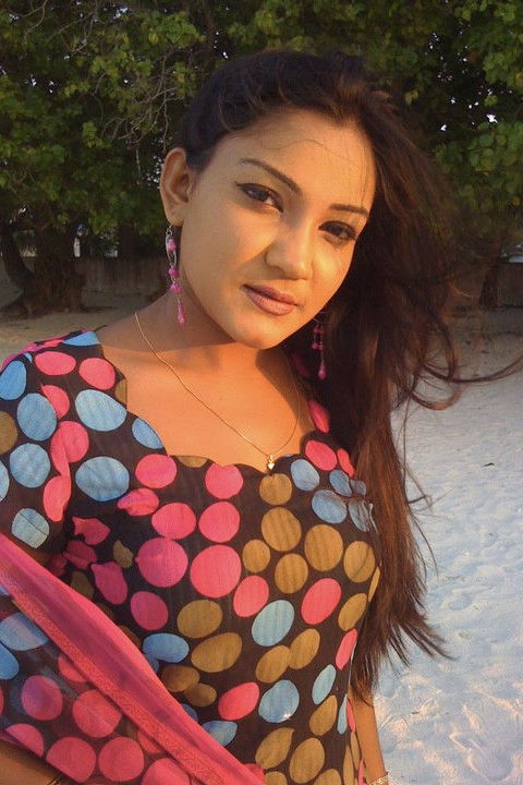 Amira Ismail backdrop