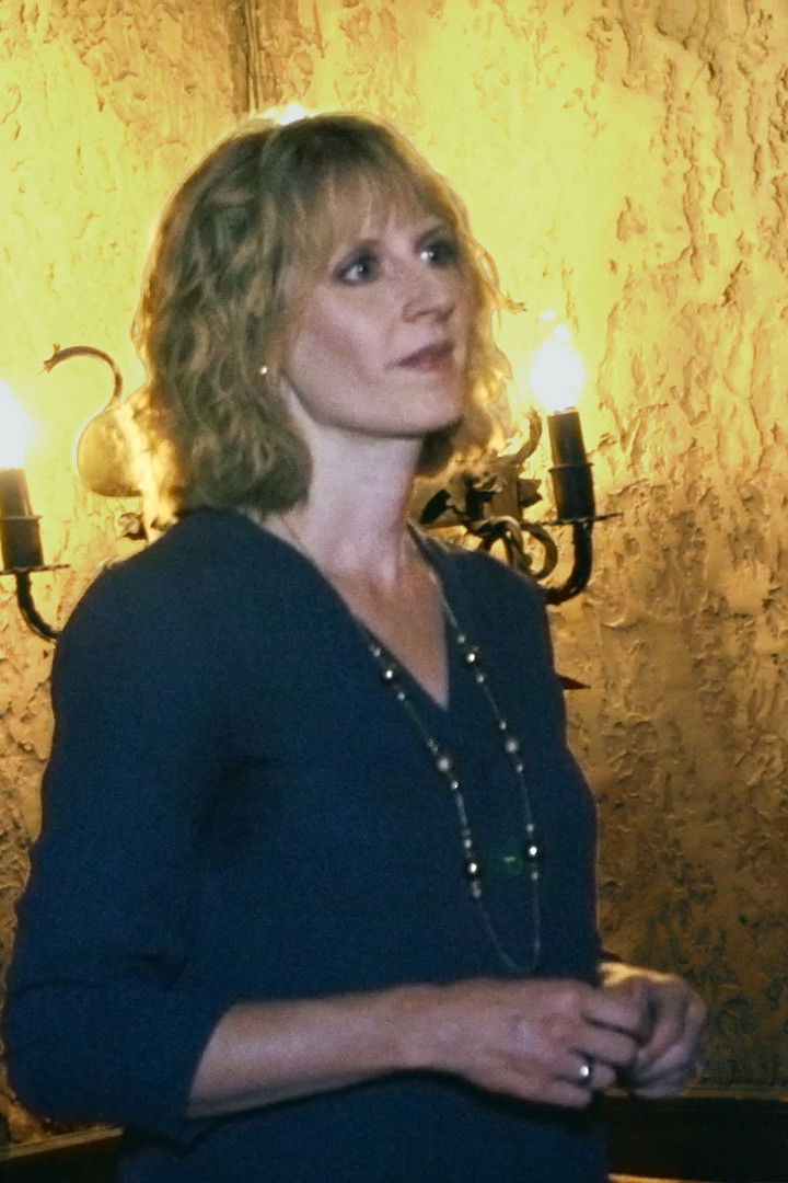 Jill Witecki backdrop